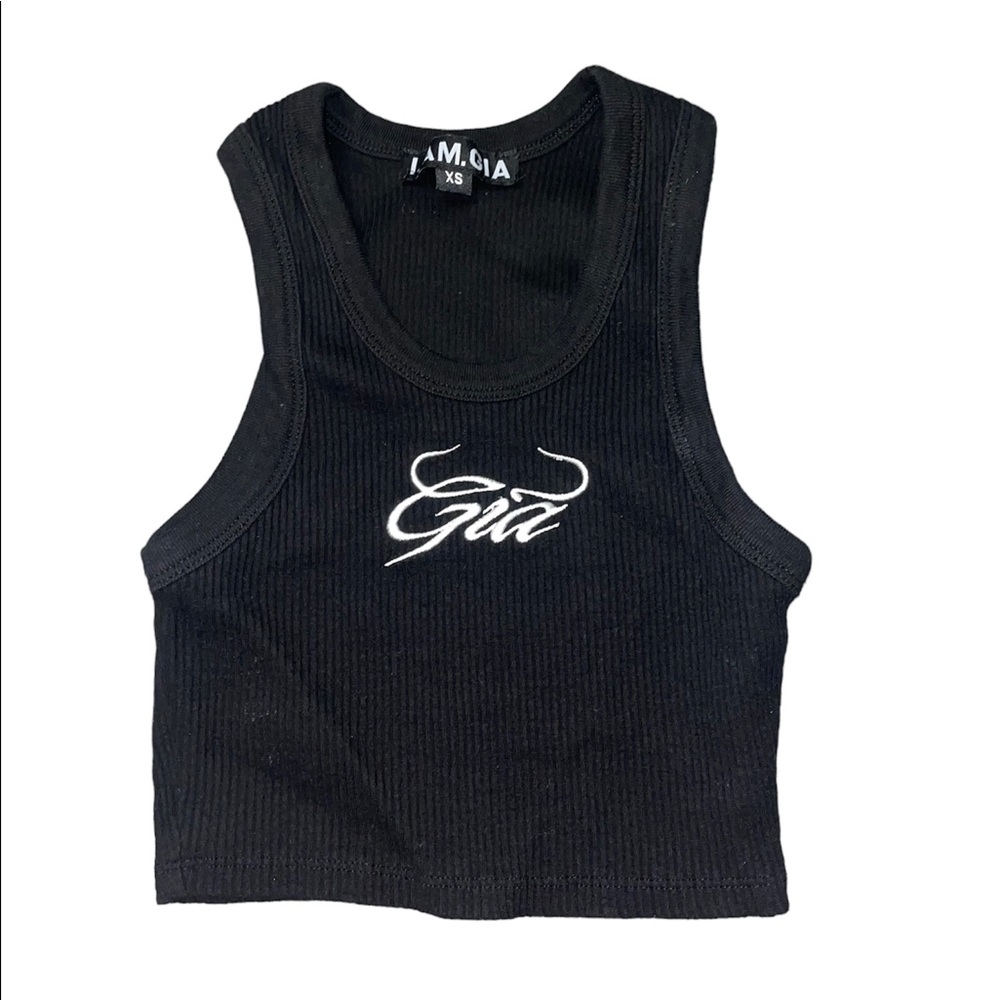I am gia black crop top